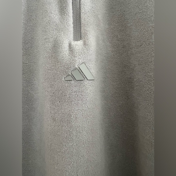 Adidas shirt short sleeve - Picture 2 of 6